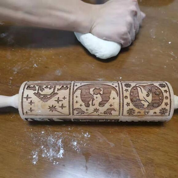Jesus Christmas Rolling Pin Scroll Bake with Jesus Mold Bake Relief Cookies - Picture 2 of 4